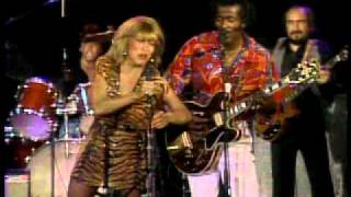 Video thumbnail of "Tina Turner & Chuck Berry - Rock n roll music"