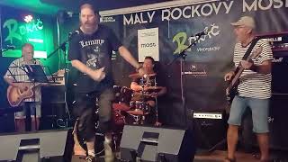 Video Rokáč - Běžím s hovnem