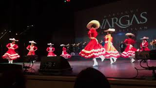 Mariachi Vargas de Tecalitlán - Las Alazanas con el Ballet Folklorico de la Universidad de Colima