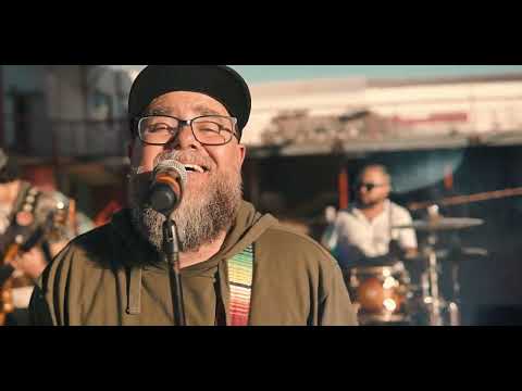 No Me Dejes Ir Video Oficial por Pepe Lopez Band