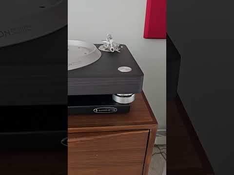 #5: Unboxing a Denon DP-3000NE Turntable