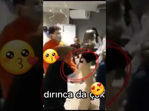 hərkəs leya çağana yapışdı diyo amma çağan resmən yapıştı kıza   bırakmıyo leyçağ