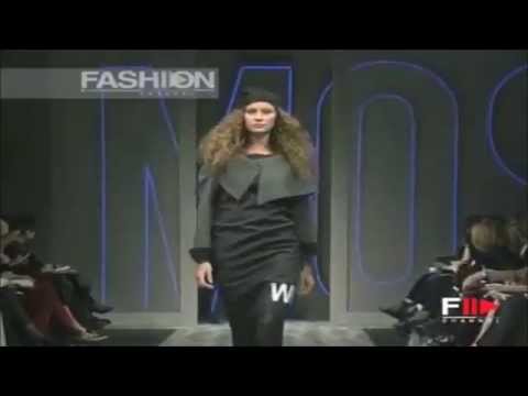 Gisele Bundchen   Moschino Fall Winter 1998