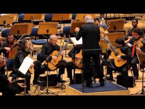 Orquestra Sinfônica Heliópolis, Karabtchevsky & Quaternaglia – Brouwer - Concerto Itálico (II mov)