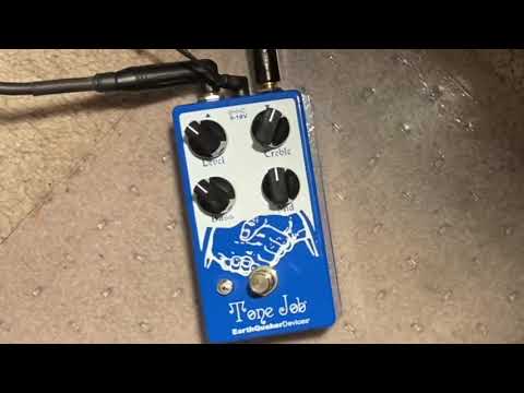 Earthquaker Devices Tone Job with Tweed Champ ( fingerpicked ES-175 )