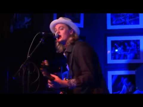 JL Fulks 2015-04-08 Boca Raton - Funky Biscuit - Heading Back To Memphis