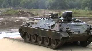 preview picture of video 'Bundeswehr Manöver ILÜ 2001 Munster Pz Lehr Btl 93 Gefechts und Luftfahrzeuge Teil 1'