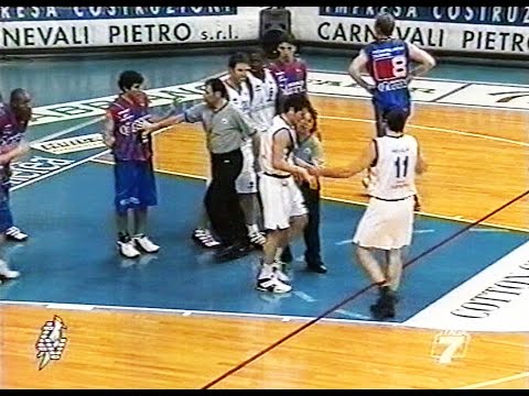 Legadue 2004/'05 Fabriano Basket - Agricola Gloria Montecatini 101-81