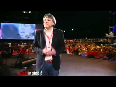 Maurizio Landini (segr. Fiom-Cgil) ("Tutti in piedi", 17/06/2011)