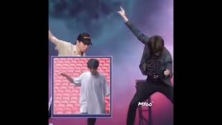 Download lagu JUNGKOOK watching jimin’s serendipity rehearsals and doing the choreo along with him mp3