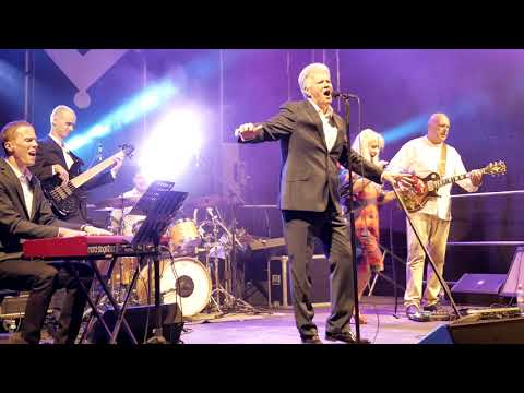 Turaidas Roze - Kas dzīvo tanī pusē | Vārti 2020