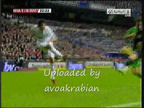 Real Madrid vs Racing Santander,Liga BBVA round 11, Higuain goal 22'   21/11/2009 (newww)