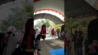 Download lagu Barongan Blora Ngamuk #shorts mp3 Download lagu Barongan Blora Ngamuk #shorts mp3
