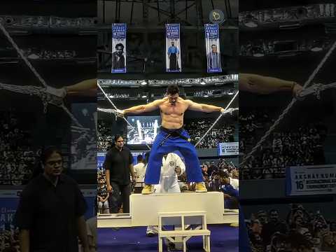 حطم الرقم القياسي… لكنه رفض أن يترك الوزن! 😳🏋️#معلومات_عامة #shorts #اكسبلور #تحدي #ترند