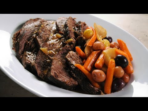 How to Make Slow Cooker Pot Roast Recipe! 🇺🇸