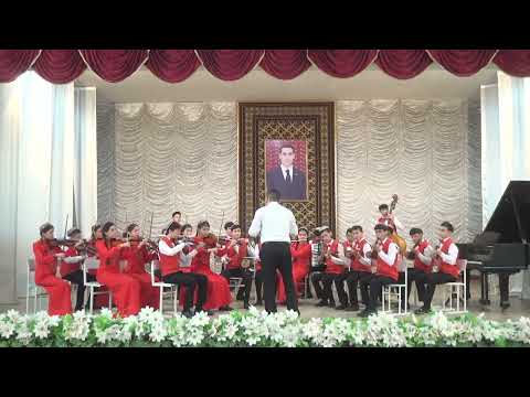 Rowşen Nepesow " Skerso* Daşogus welayatynyň  çagalar sungat mekdebiniň Orkestr topary