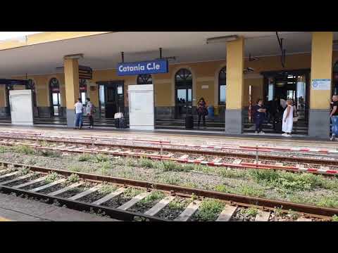 Arrivo Intercity Notte Siracusa Milano a Catania 🚂😀