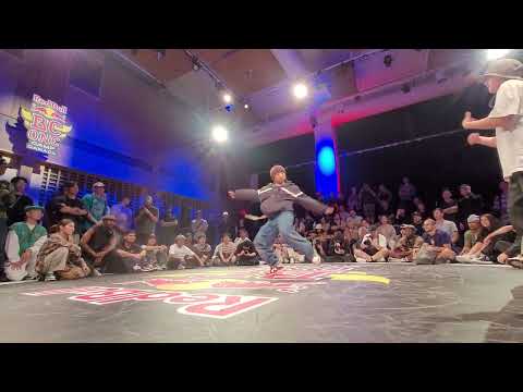 [bgirl finals] Karyin vs Diaz - Red Bull BC One Vancouver Cypher