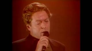 Robert Palmer - Change His Ways