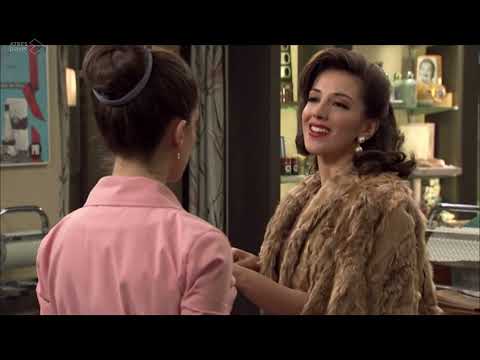 Amar C495 - Cristina va a la droguería y quiere todos los perfumes franceses