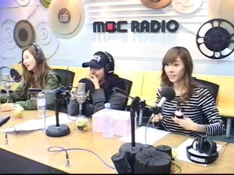 [111102] SNSD / 少女時代 / Girls' Generation - Doing Impromptu Opera on Radio