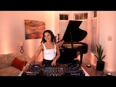 Uplifting Piano House | DJ Avera | Feel Good House Mix