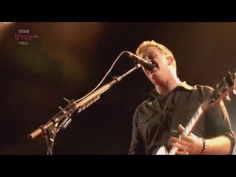 Queens of the Stone Age - Burn the Witch - Live Reading Festival 2014