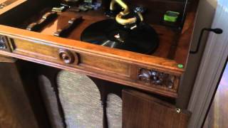 Bunny Berigan, "I Can't Get Started"  on 78!