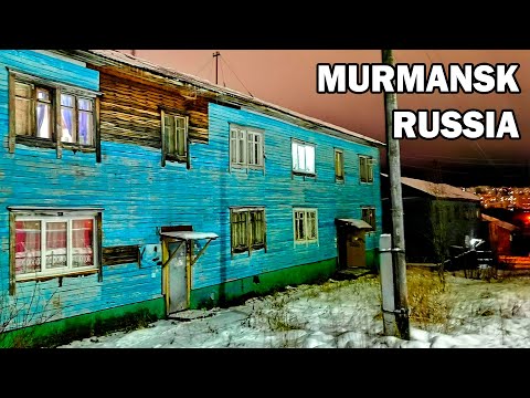 How do people live in Murmansk, Russia?