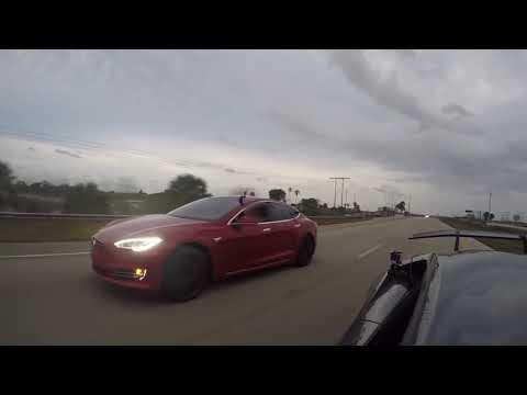 TESLA S 100D INCREDIBLE KO vs LAMBORGHINI HURACAN PERFORMANTE