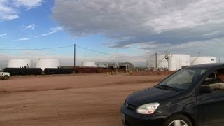 preview picture of video 'DRAMA! BNSF 7282 at Bakken Oil (28AUG2013)'