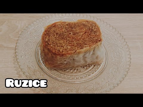 SOČNE RUŽICE s orasima