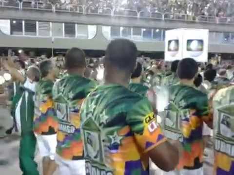 Bateria do Acadêmicos do Cubango no Ensaio técnico 2015