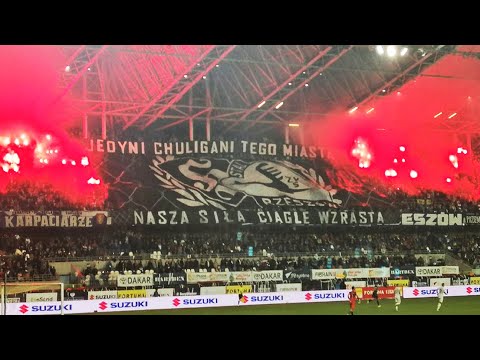 "Jedyni chuligani tego miasta" - oprawa Stali Rzeszów na 88 derbach Rzeszowa | 01.10.2022