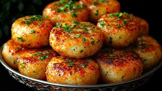 Wenn Sie einige Kartoffeln zu Hause haben, bereiten Sie diesen leckeren Familien-Snack jetzt zu!!