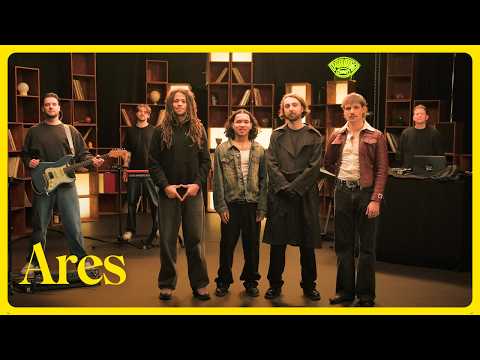 Podium ZWART and 162 Studios