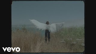 Courtney Marie Andrews – Cons and Clowns