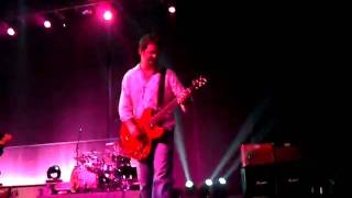 Miranda Lambert Justin Moore Josh Kelly singing Traveling band