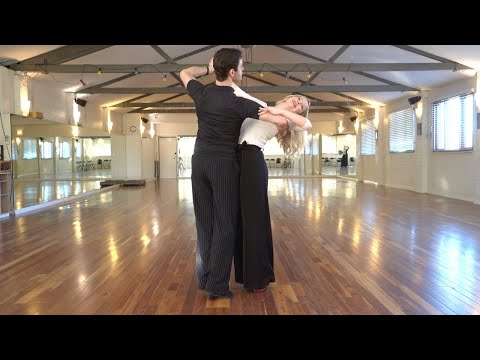 Natural Turn, Spin Turn, Turning Lock to Promenade | Waltz Choreography