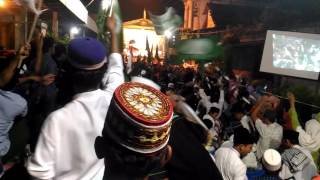 Download lagu Siji wadah ojo pecah mp3