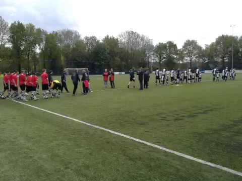 Victoria 1 (zo) vs. Laren 99 sv 1 (zo) 12-5-2013 14:00