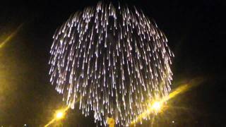 preview picture of video 'Gamagori Fireworks 2011 (3)'
