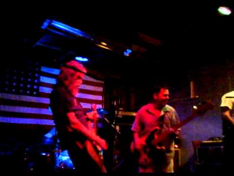 Randy Crouch & Flying Horse feat. Dustin Pittsley 4/1/12 Hunt Club Tulsa