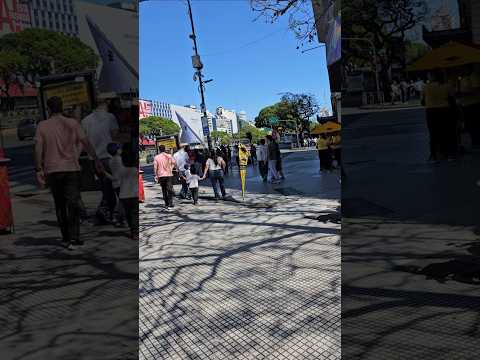 Gino Mamá Tino Obelisco Av 9 de Julio Av Corrientes carteles luminosos Buenos Aires 26/10/25 #gino