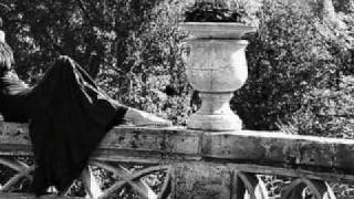 Different Stars - Trespassers William (With Lyrics)