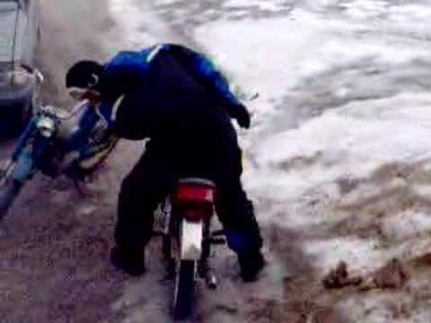 zundapp is-burn på parkvägen rottneros