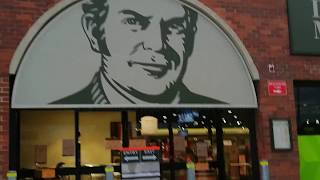 【オーストラリアの酒屋】ダンマーフィーの店内を歩いたものです。
