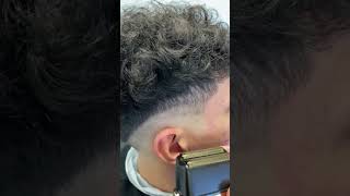 Easily fade out the bottom guideline with this trick