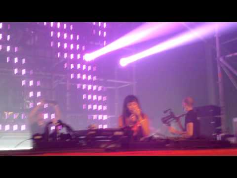 FATIMA HAJJI @ AWAKENINGS AMSTERDAM (Jabbalympics at Spaarnwoude) 30-06-2012 (ZOHE)