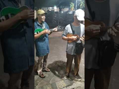 Pengamen keroncong surabaya